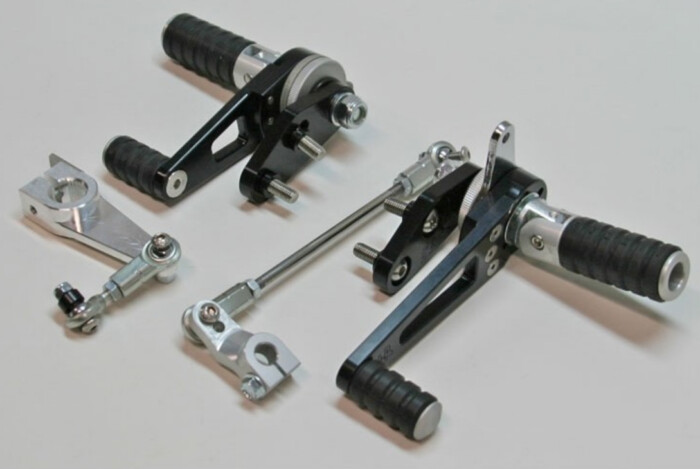 Yamaha RD250/350/400/R5/DS7 Folding Peg Rear Sets by Tarozzi